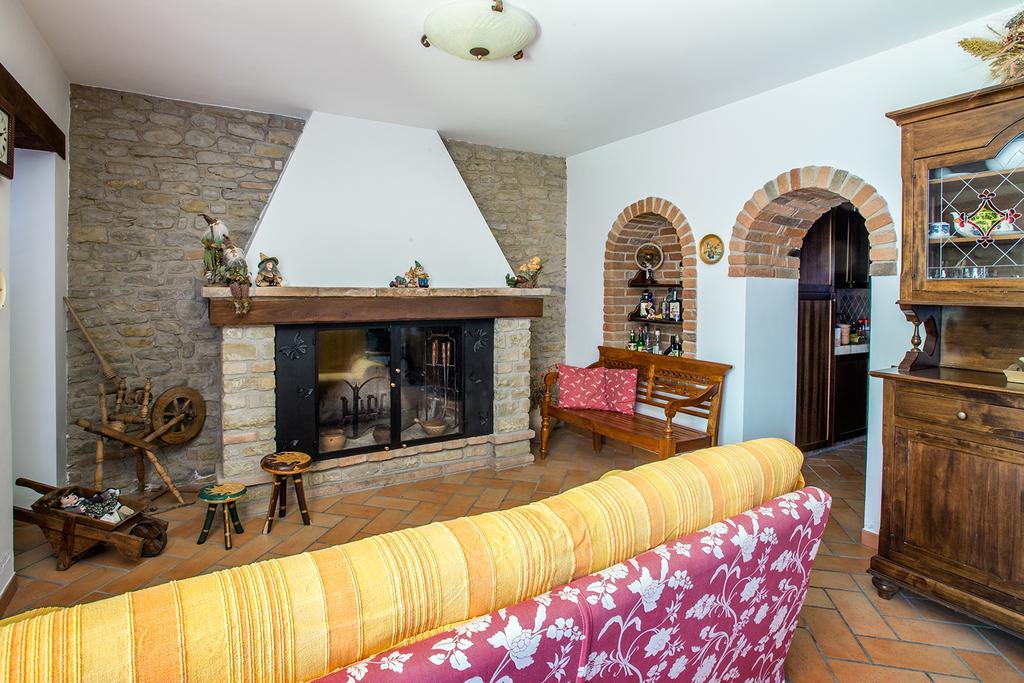 B&B Marconi Montefalcone Appennino Экстерьер фото